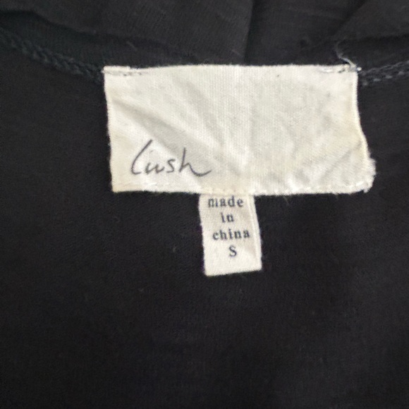 Lush Brand Black Flowy Tank Top Tunic Flower Embellished Sz XS/SM 100% Rayon - Picture 8 of 15